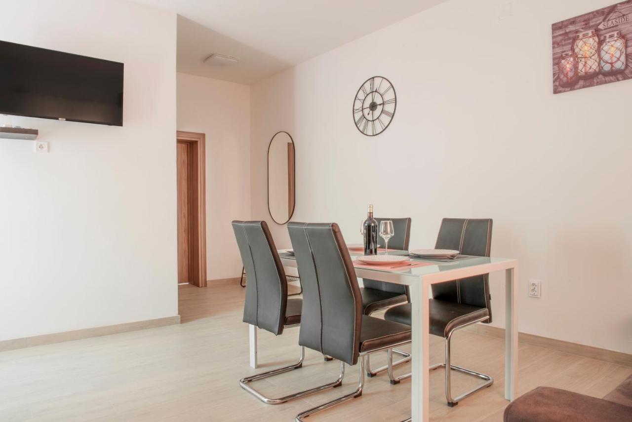 Apartmani Vudrag Trogir Exterior photo