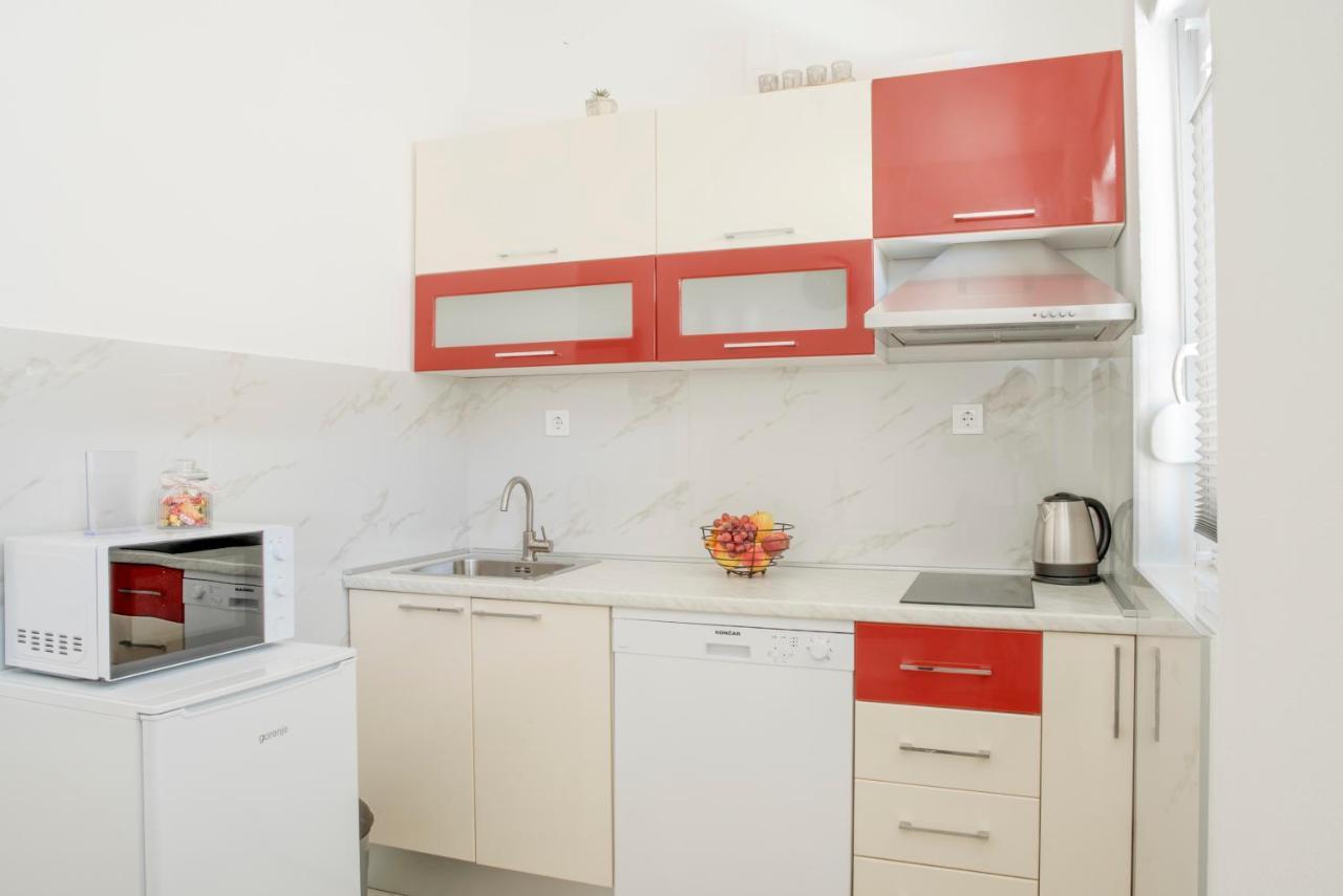 Apartmani Vudrag Trogir Exterior photo