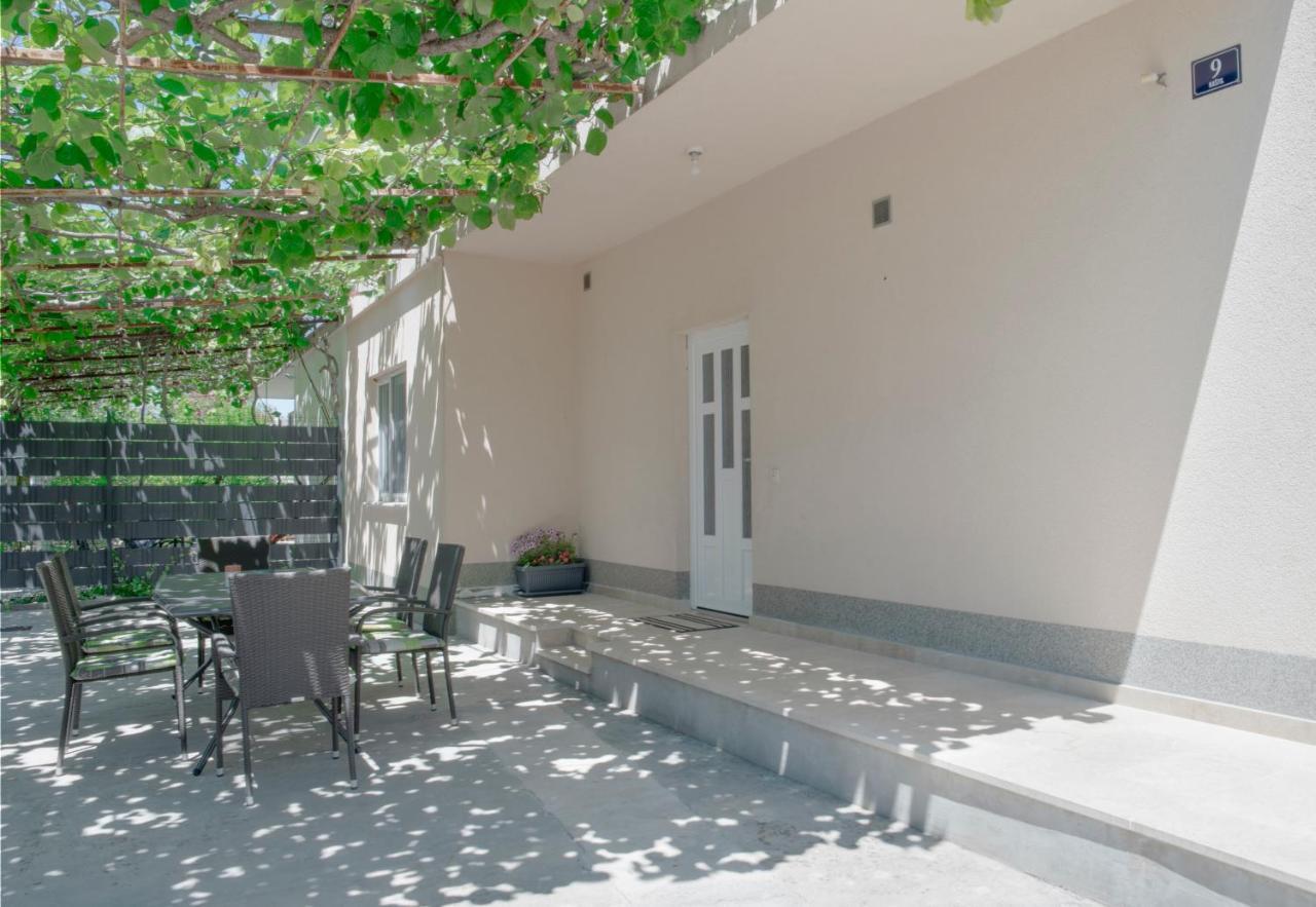 Apartmani Vudrag Trogir Exterior photo